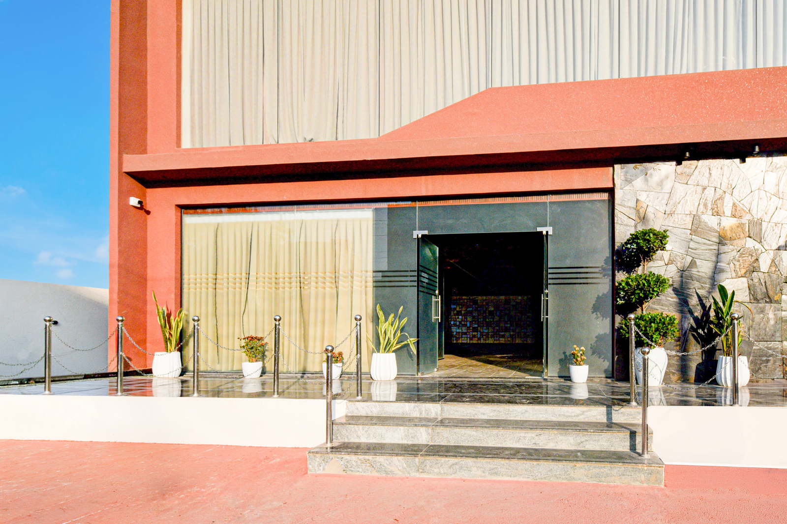 Super Townhouse Oak Miyapur Road Bachupally,,3 star