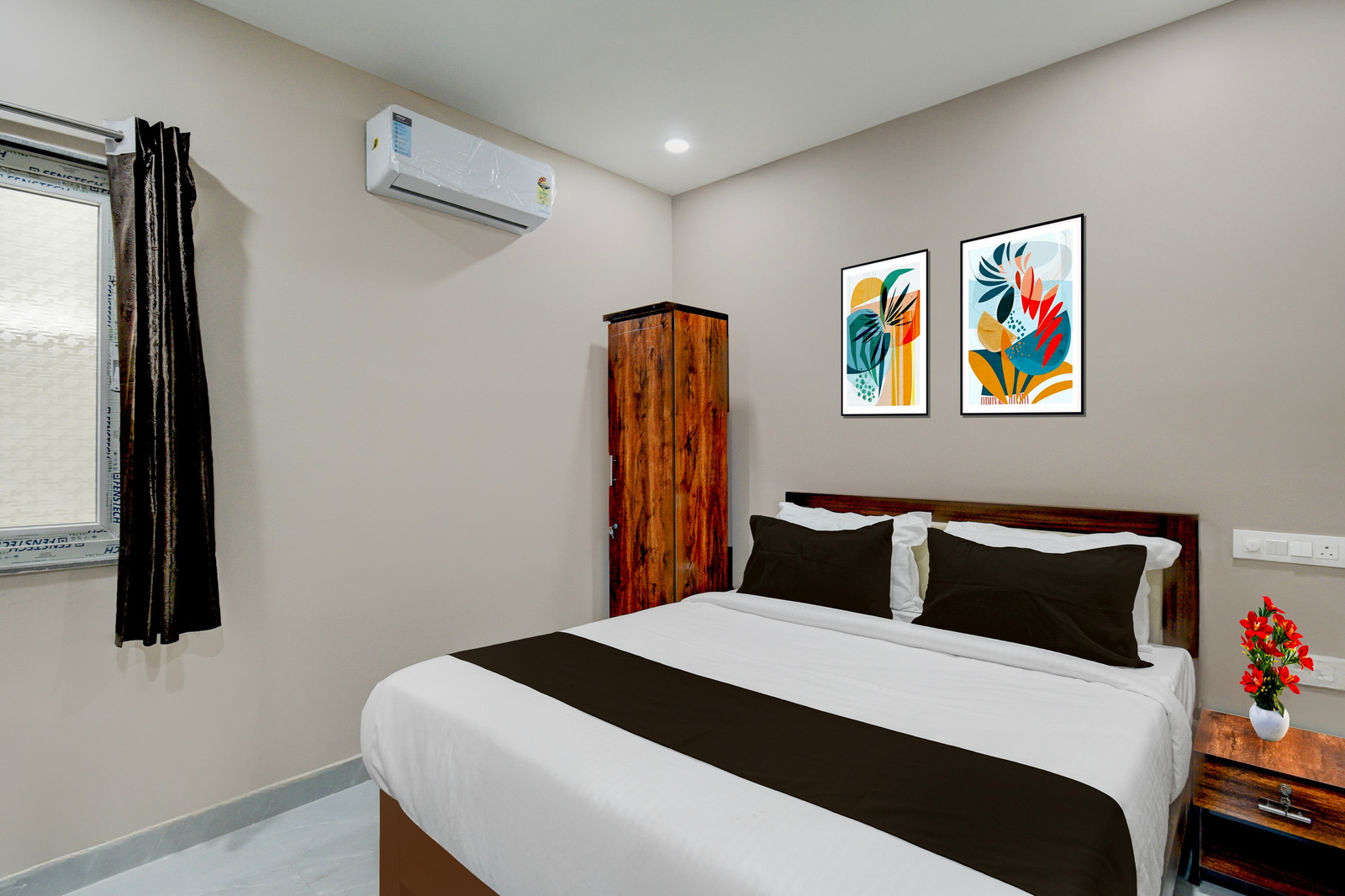 super townhouse chaitanyapuri metro station hyderabad