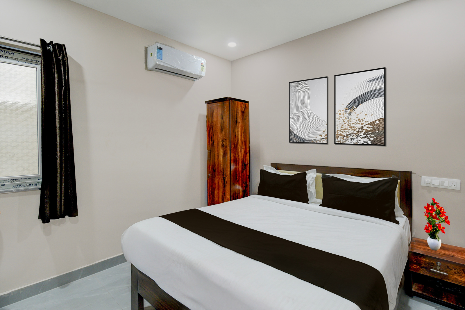super townhouse chaitanyapuri metro station hyderabad