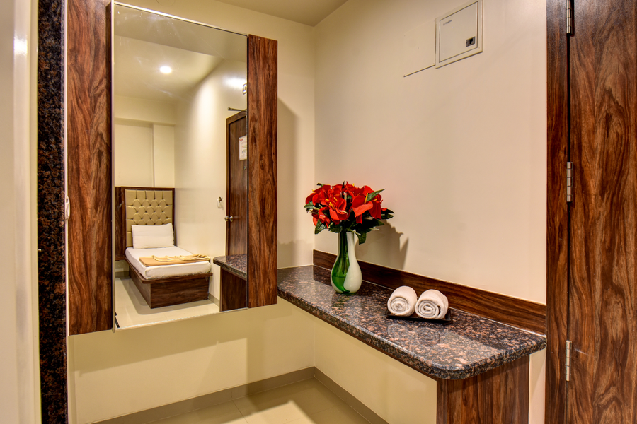 hotel bhagyalaxmi nx