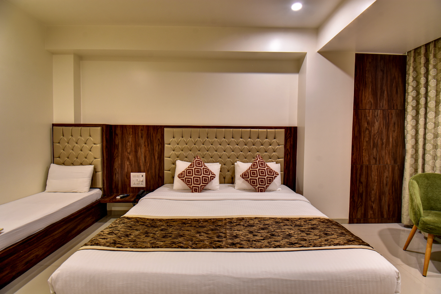 hotel bhagyalaxmi nx