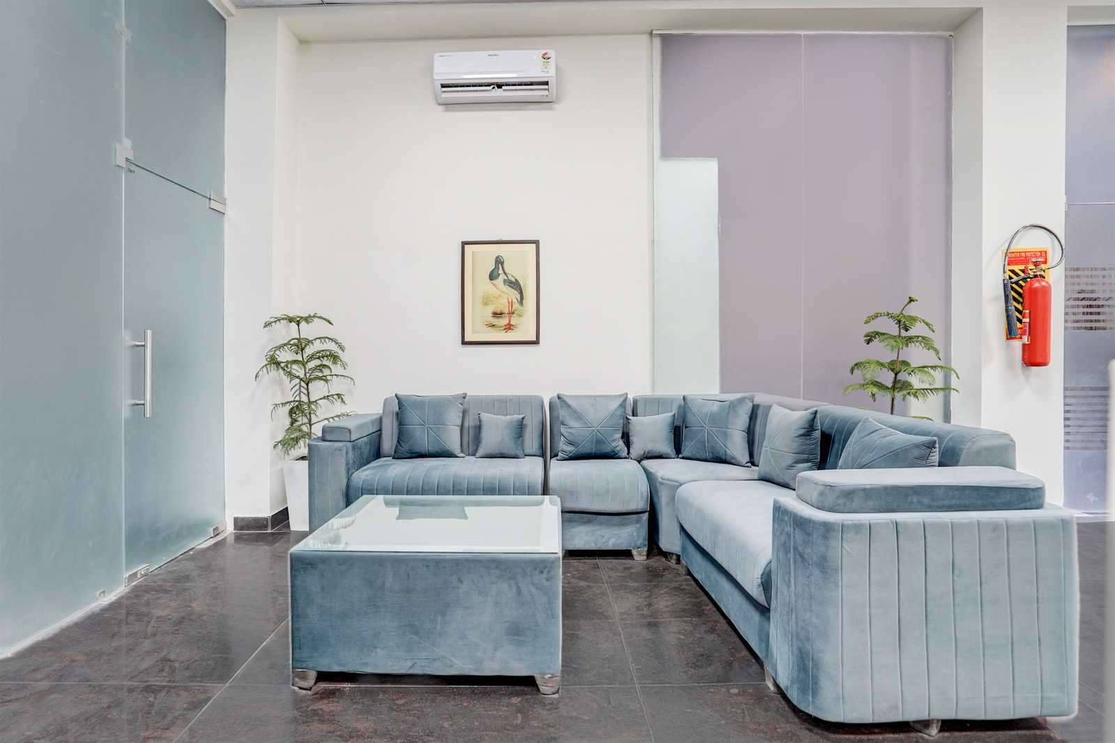 townhouse oak sector 31 noida