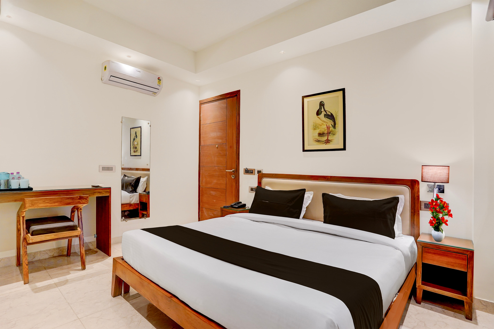 townhouse oak sector 31 noida