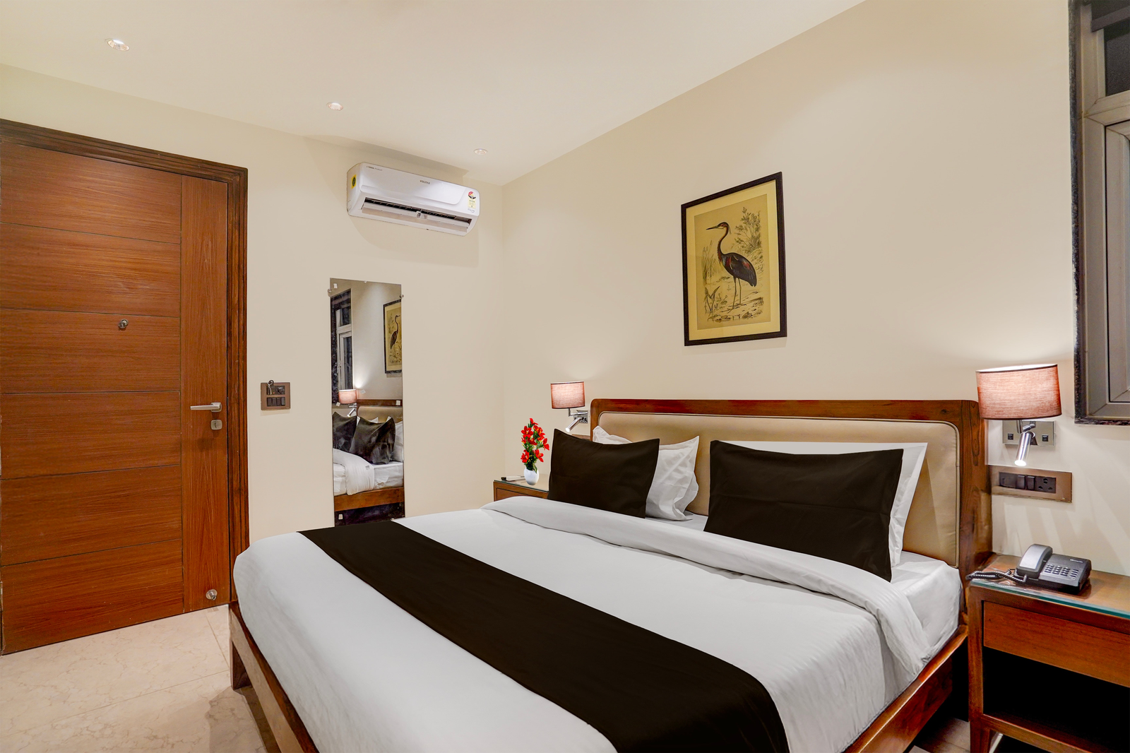 townhouse oak sector 31 noida