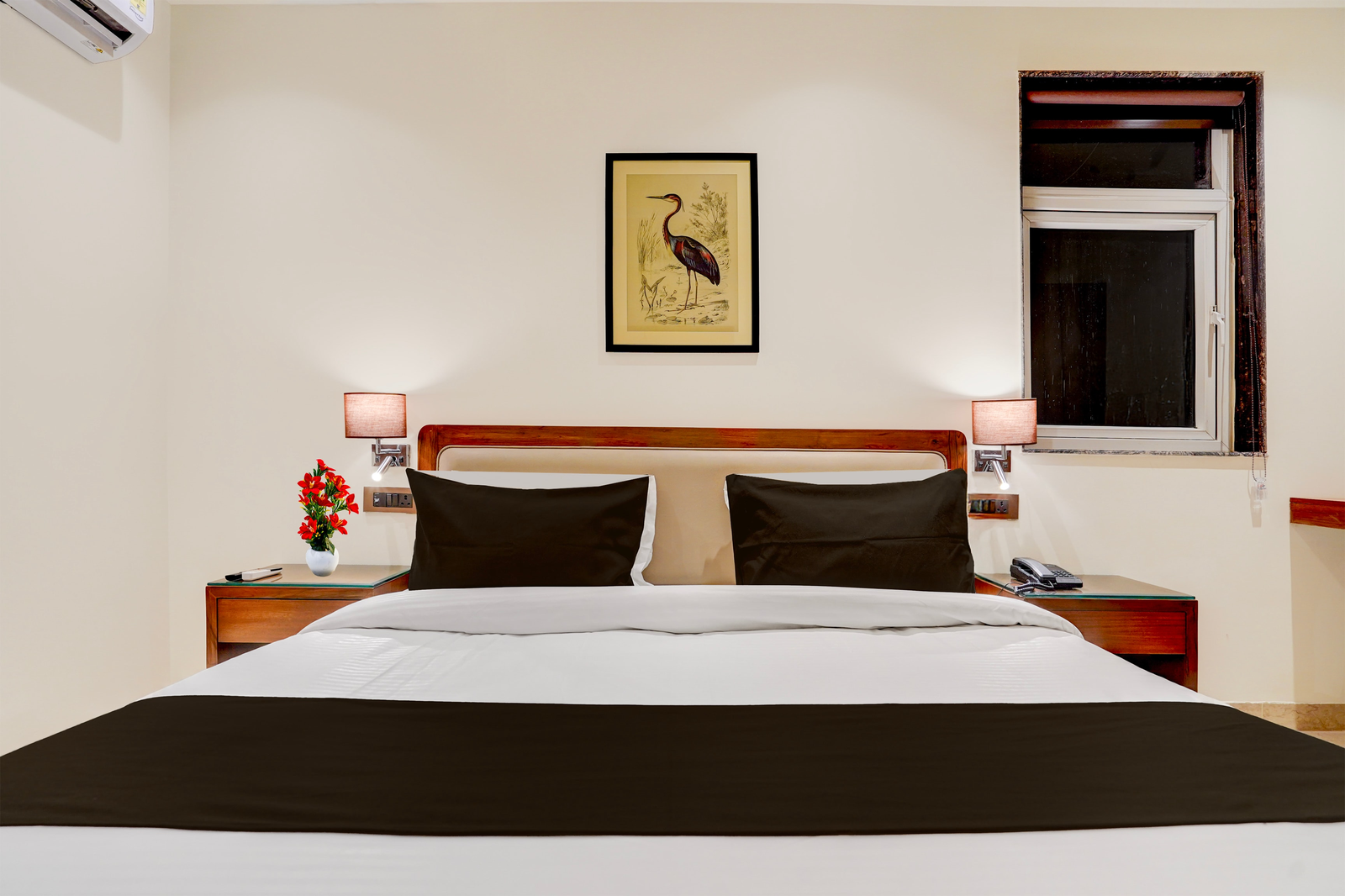 townhouse oak sector 31 noida