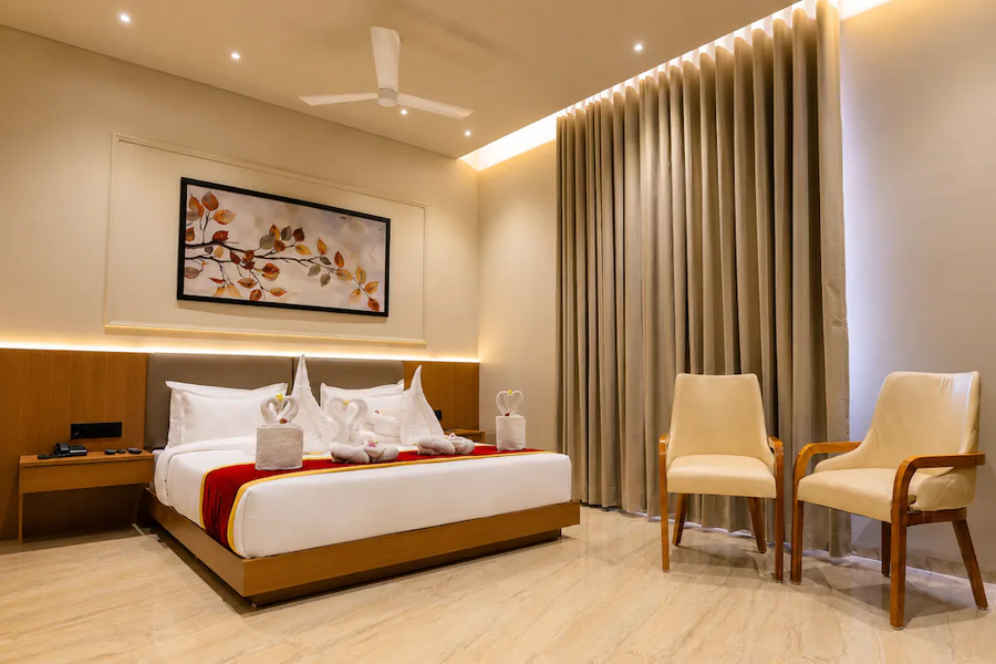 luxuria inn by chandan
