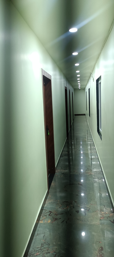 hotel stay aura