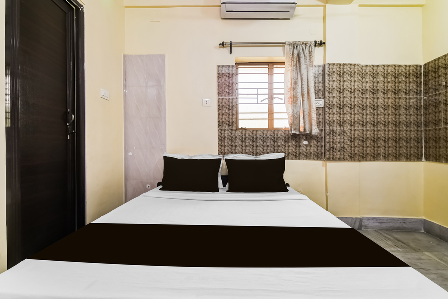 hotel o mukundapur medica bus stand formerly florence place