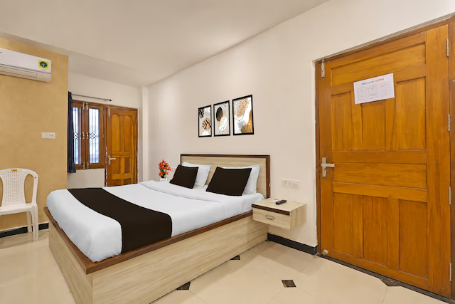 super hotel o gorakhpur railway junction road golghar formerly rr inn