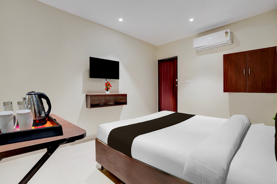 super oyo hotel o pydithalli ammavari temple vizianagaram