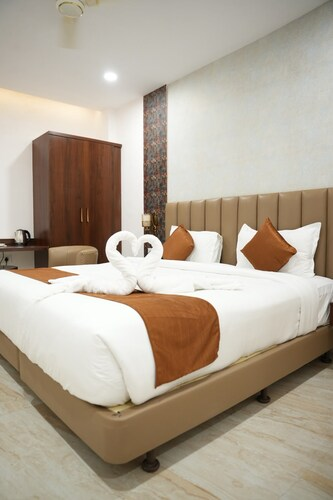 hotel sanjay rooftop and resto