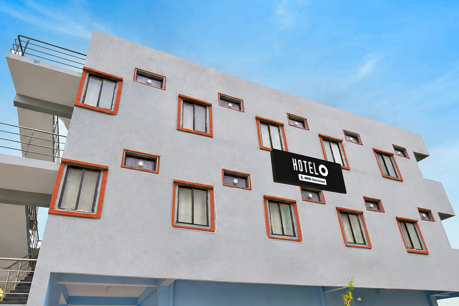 hotel o jodimetla bus stand