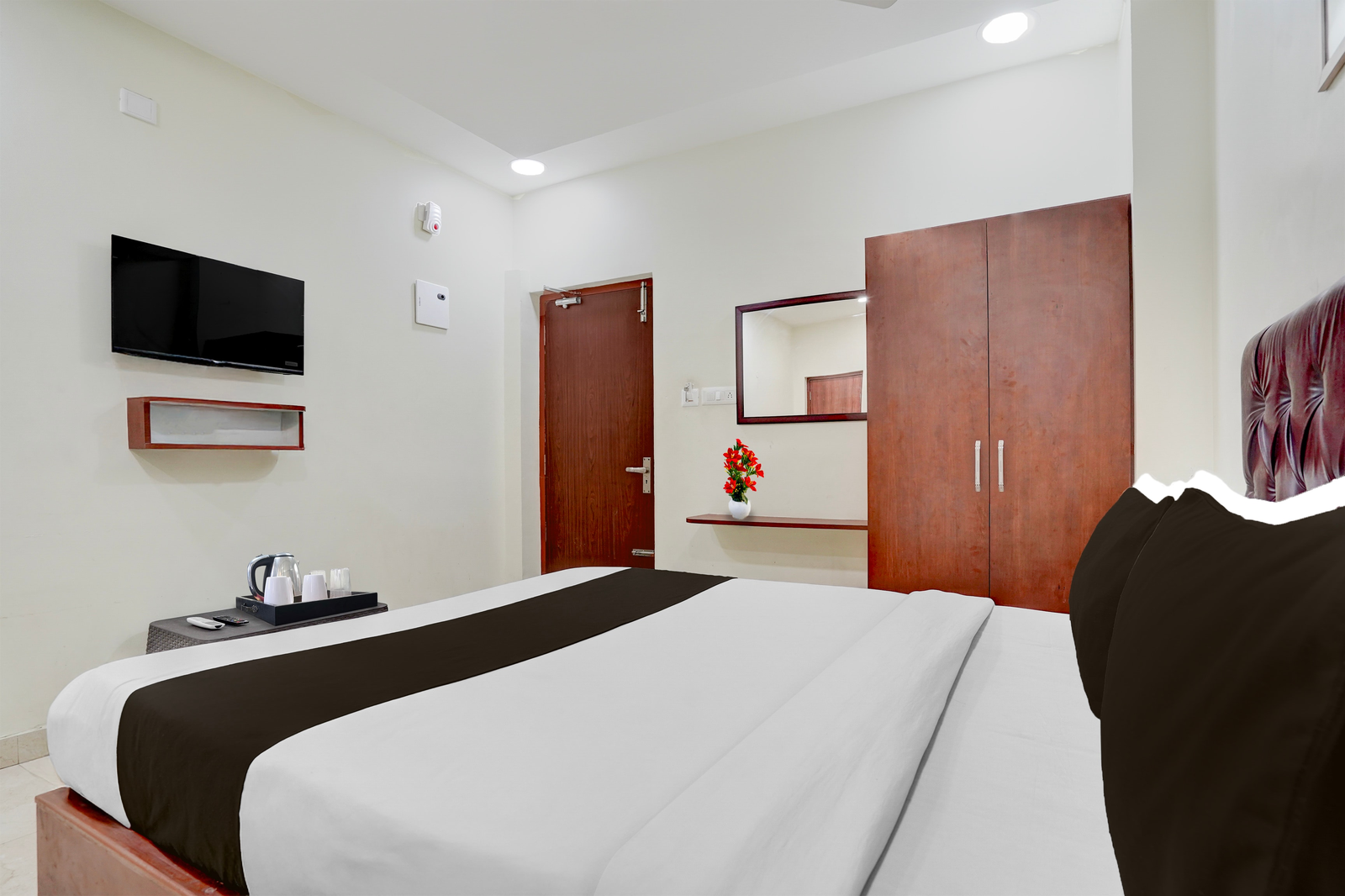 super hotel o magunta layout nellore formerly the paradise guest inn