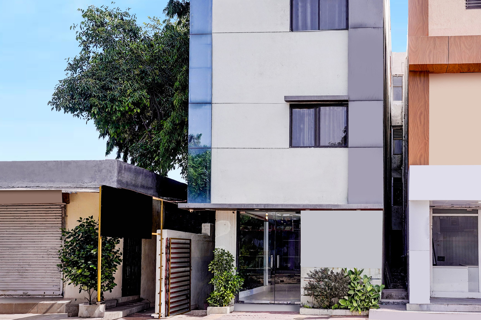 super hotel o shri saibaba sansthan temple shirdi formerly kalpadeep inn
