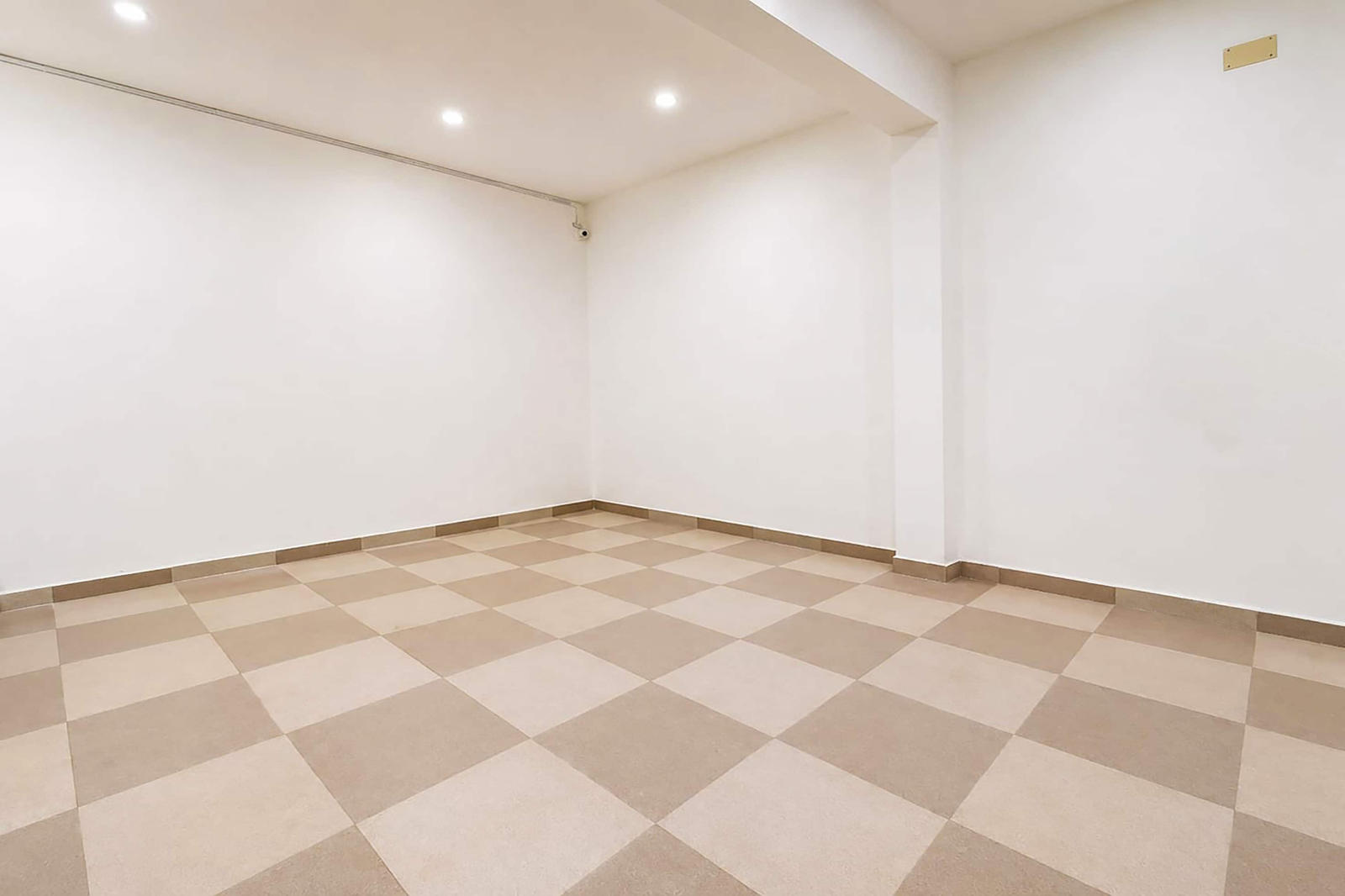 Super Townhouse Erode Bus Terminal Formerly Everest Viji Residency,,3 star