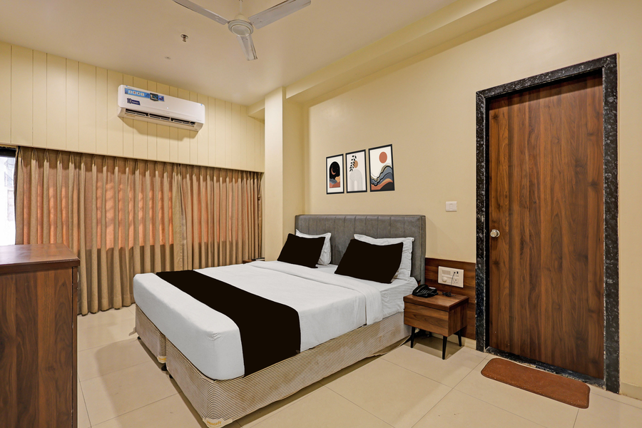 townhouse vadodara railway station road formerly hotel raajpath