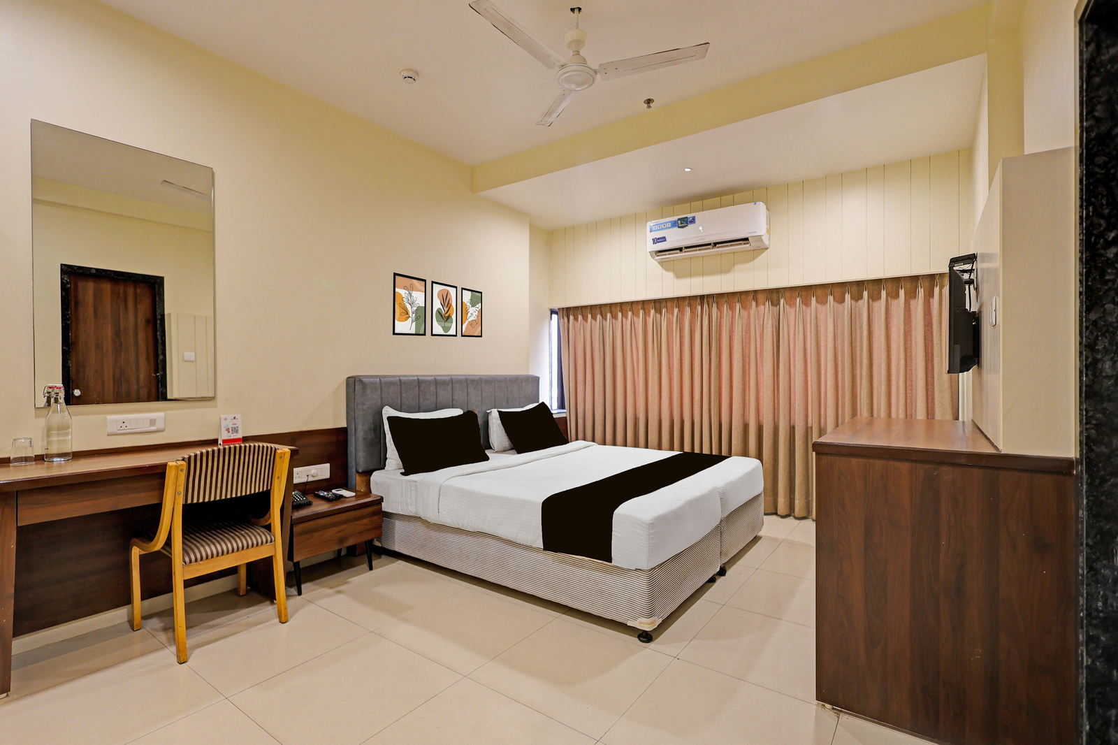 townhouse vadodara railway station road formerly hotel raajpath
