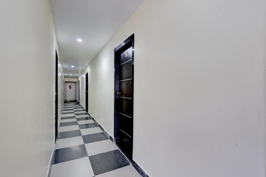 hotel o satyam junction seethammadhara