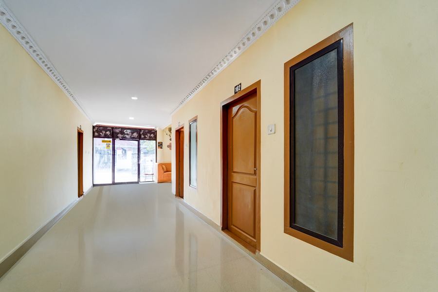 super hotel o ksrtc pandalam pathanamthitta formerly elite tourist homes