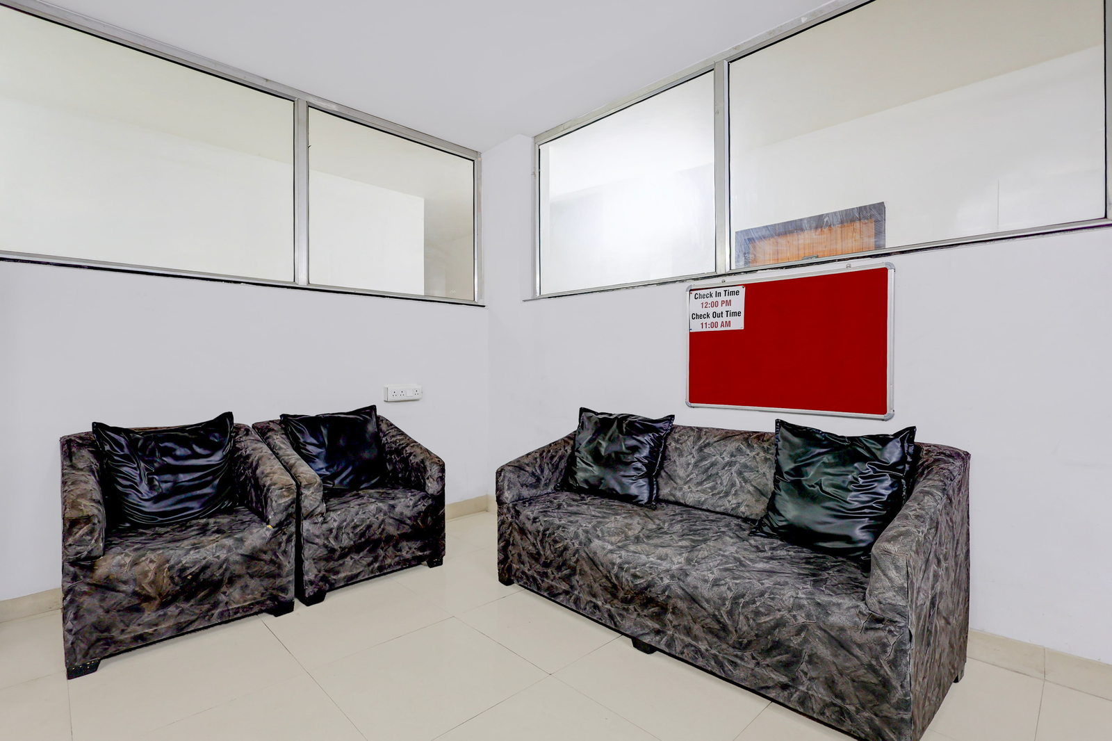 hotel o vineet khand gomti nagar formally raas inn