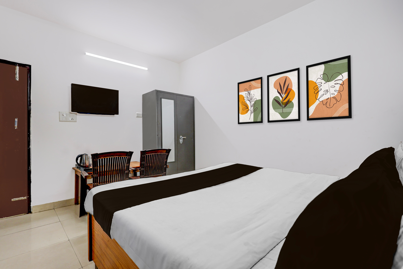 hotel o vineet khand gomti nagar formally raas inn