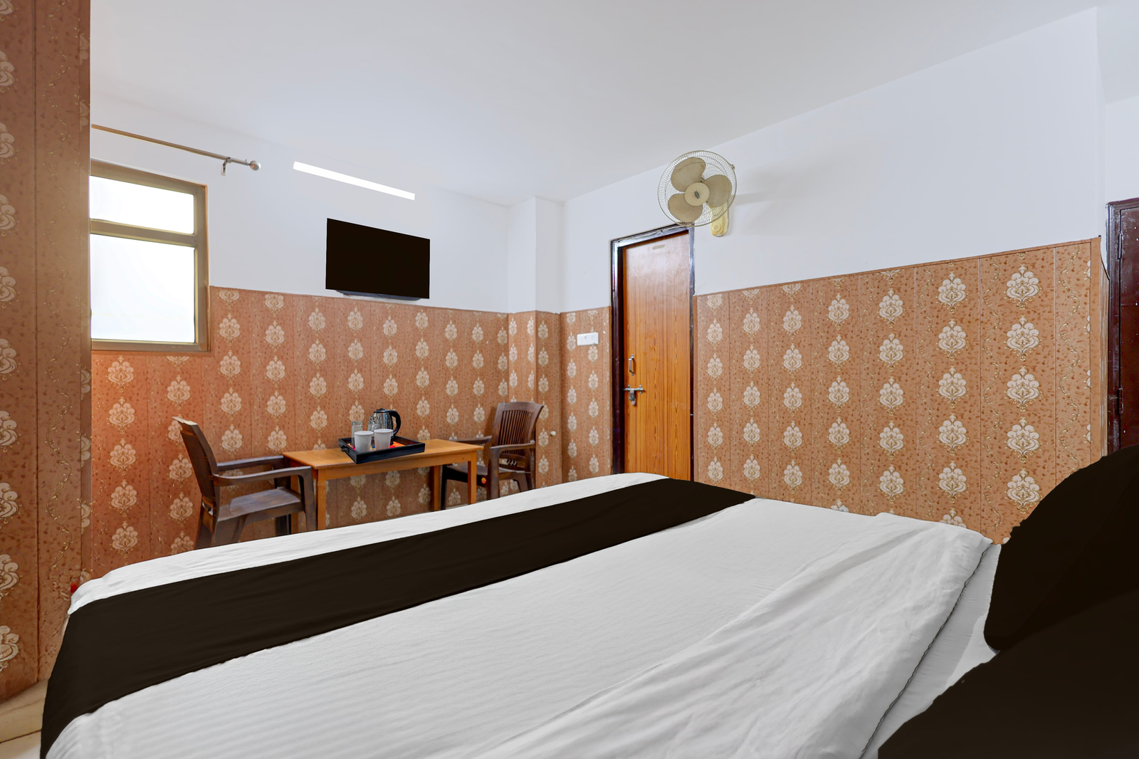 hotel o vineet khand gomti nagar formally raas inn