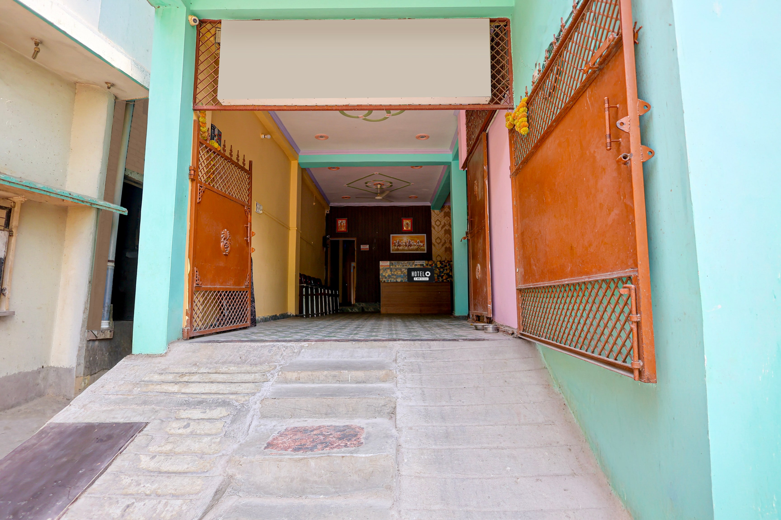 Super Hotel O Sant Ravidas Ghat Varanasi Formerly Sunshine Residency,,3 star