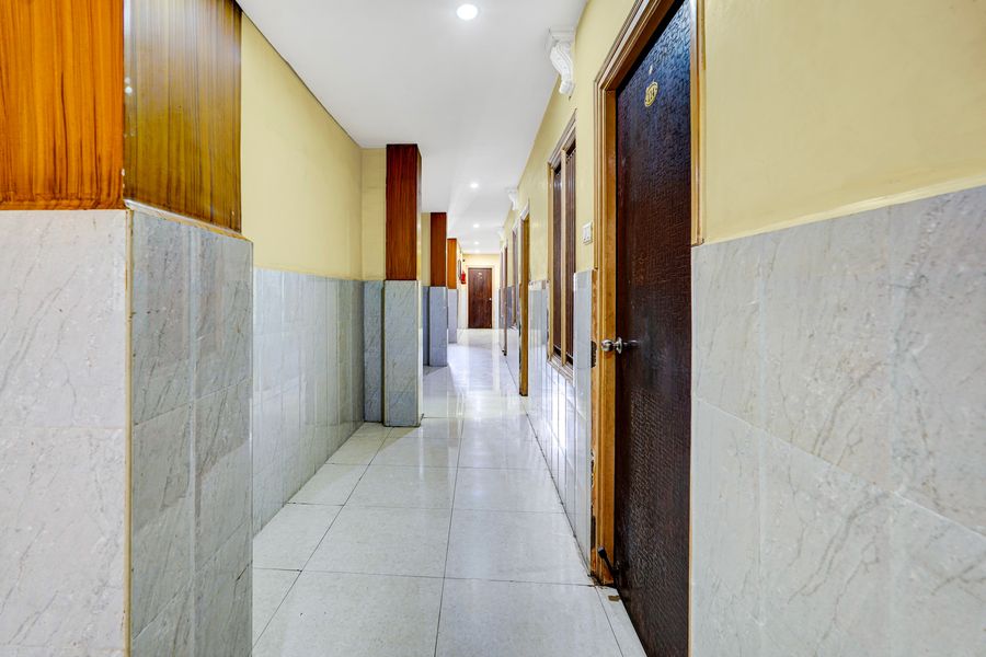 hotel o tirupati bus station formerly aadrustam residency
