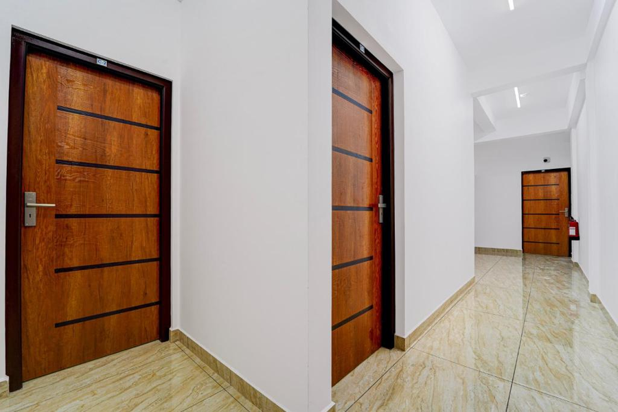 hotel o nettoor junction kochi formerly radhika residency