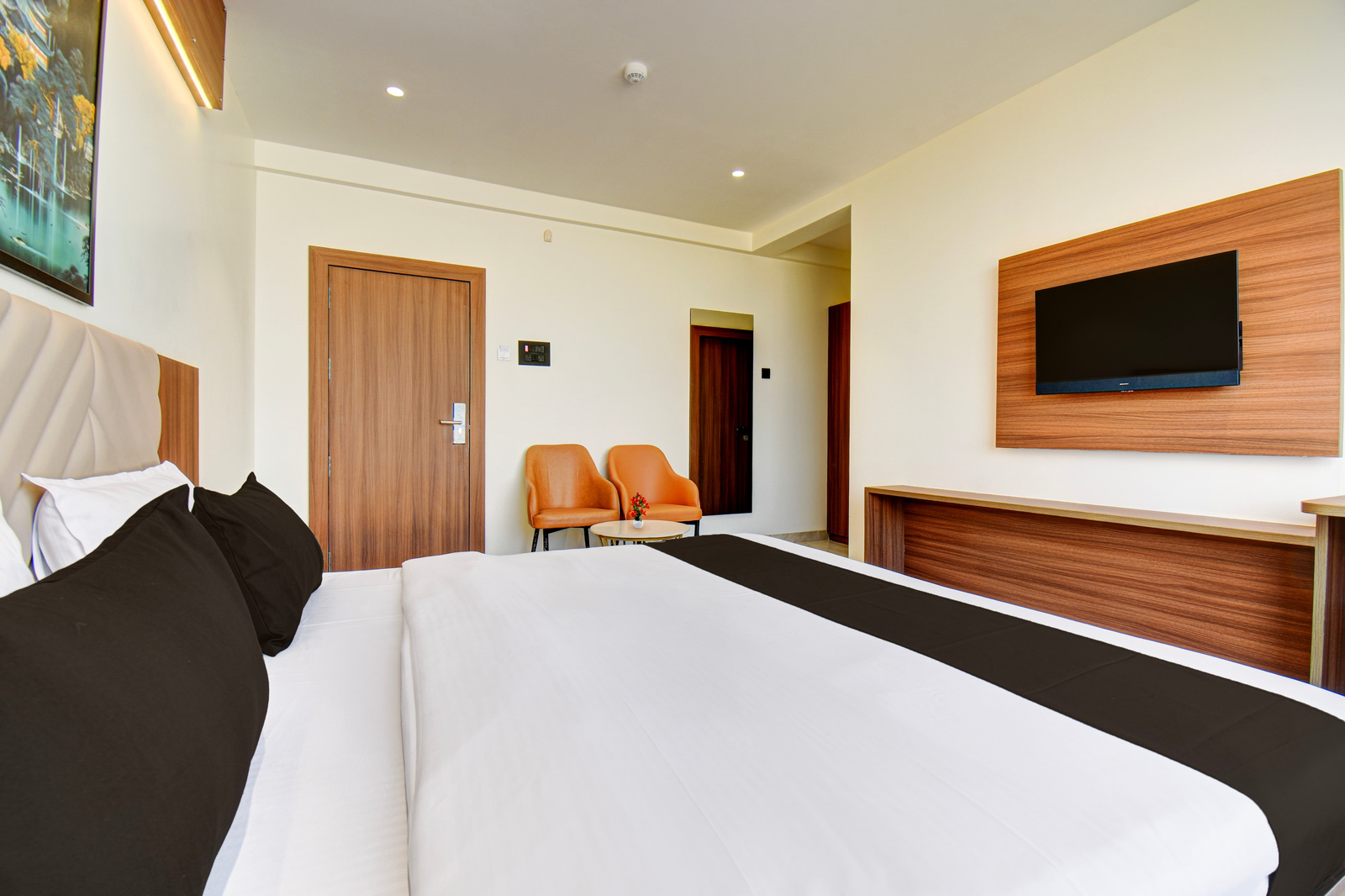 palette hotel chakana k9