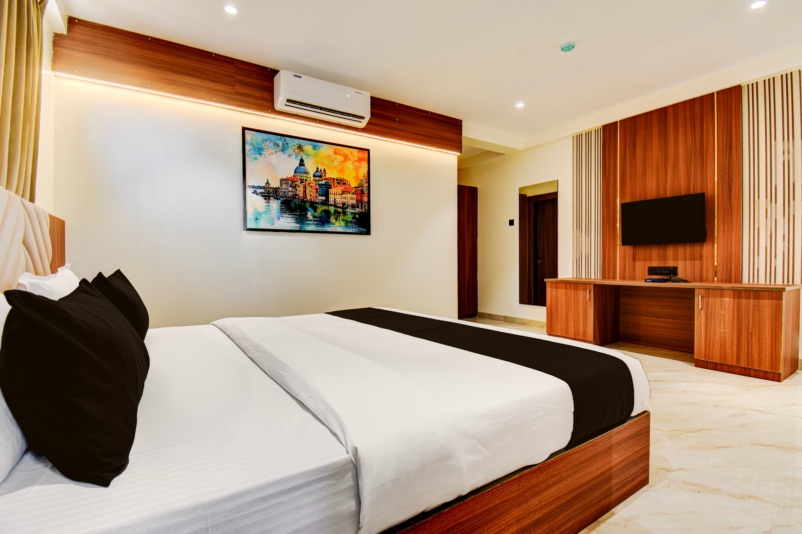 palette hotel chakana k9