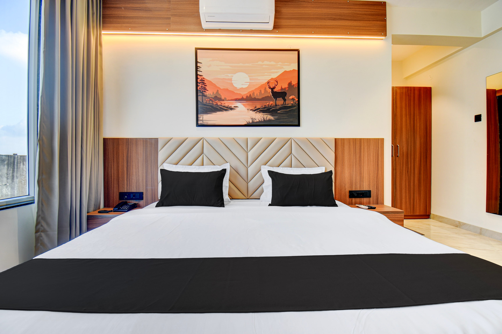 palette hotel chakana k9