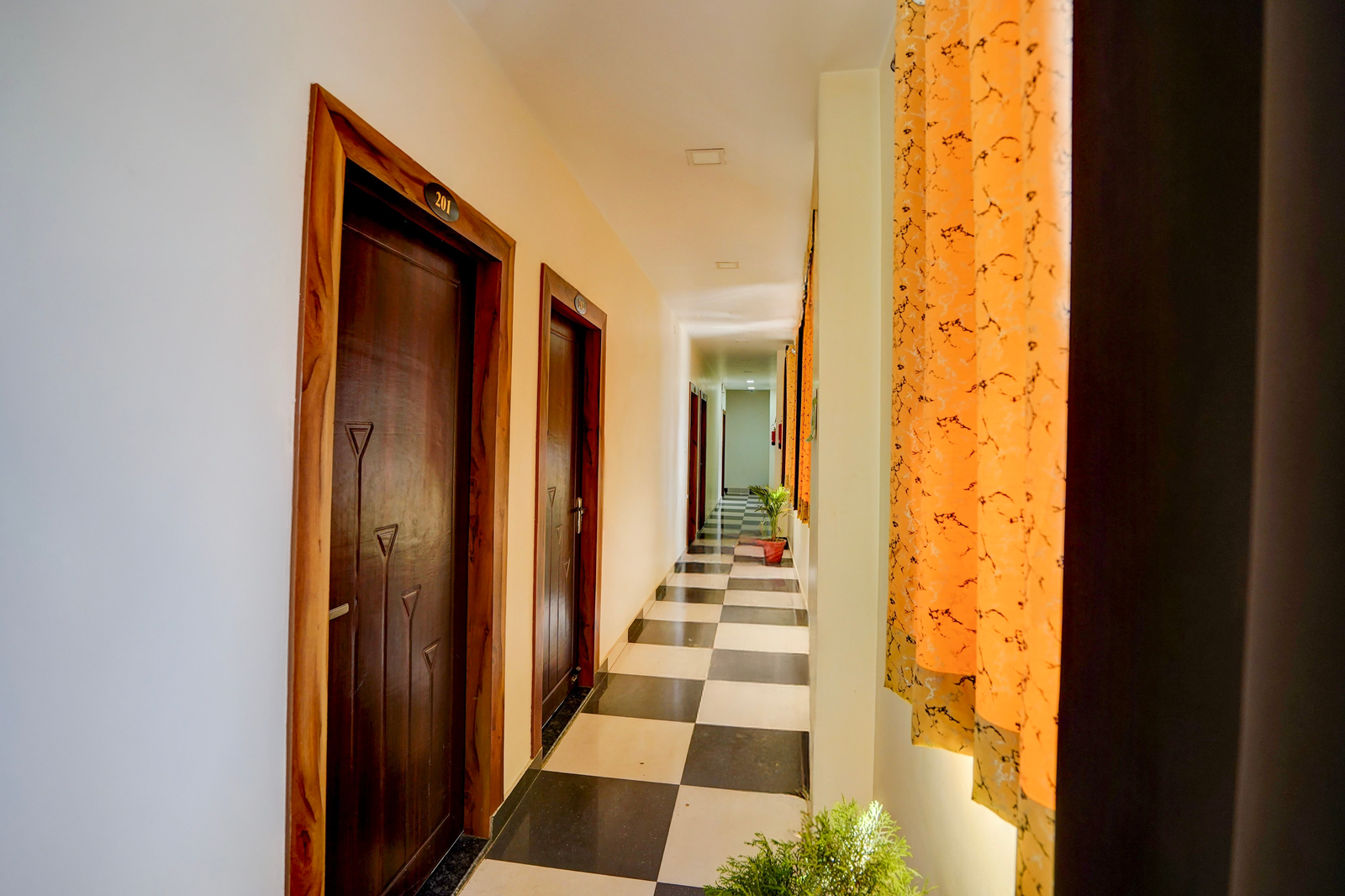oyo hotel o khargapur ring road formerly shimla grand