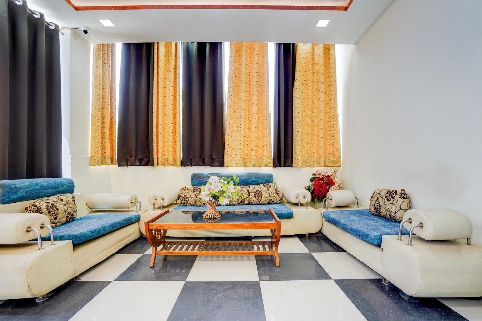 oyo hotel o khargapur ring road formerly shimla grand