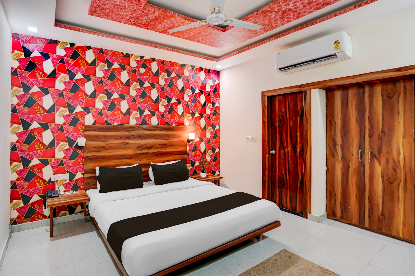 oyo hotel o khargapur ring road formerly shimla grand