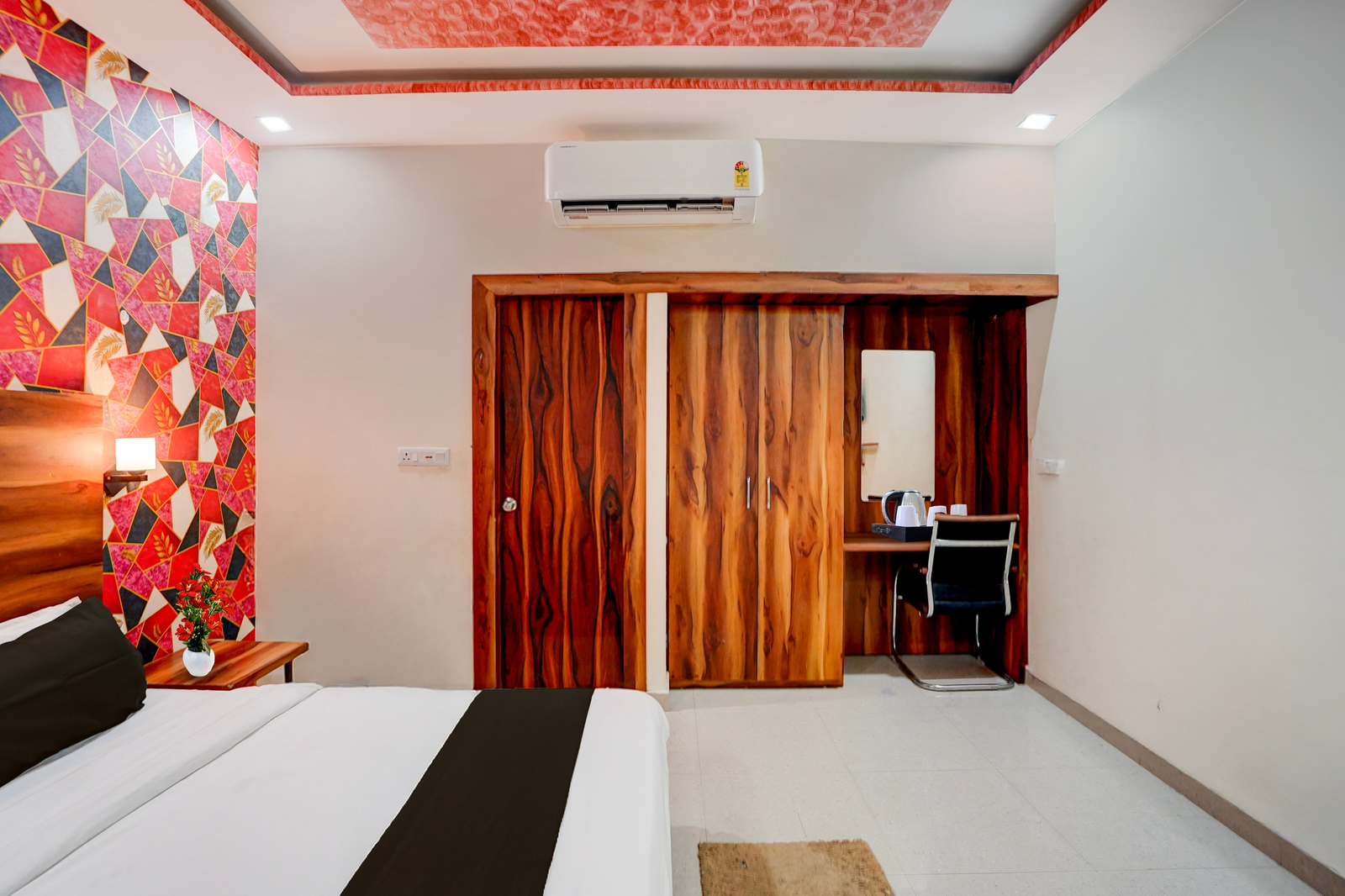 oyo hotel o khargapur ring road formerly shimla grand