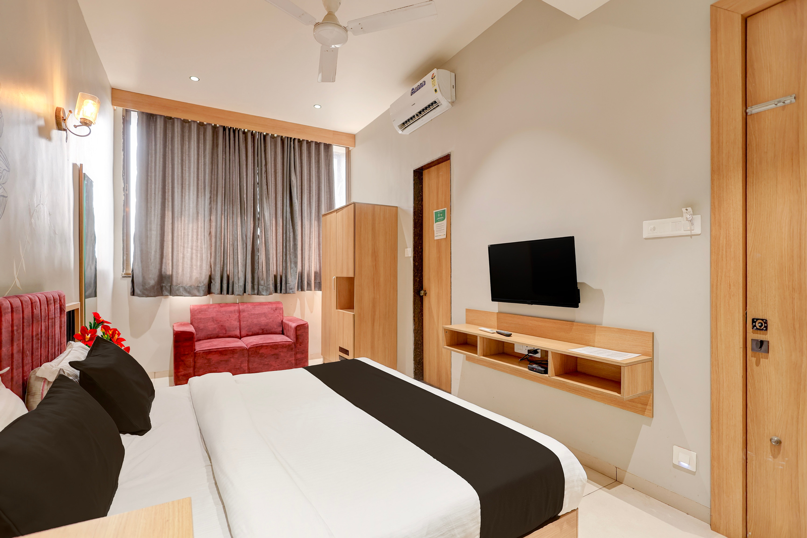 townhouse nagthane satara formerly matoshree palace
