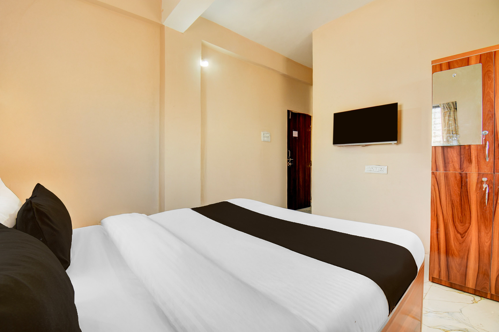 hotel o dehu pune formerly gathaa inn