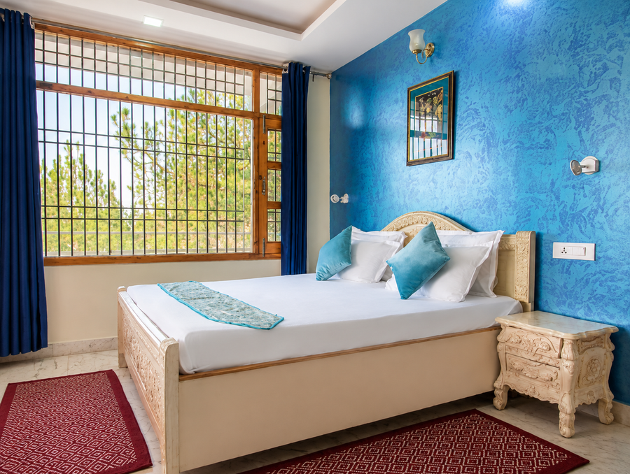 ellays dream resort