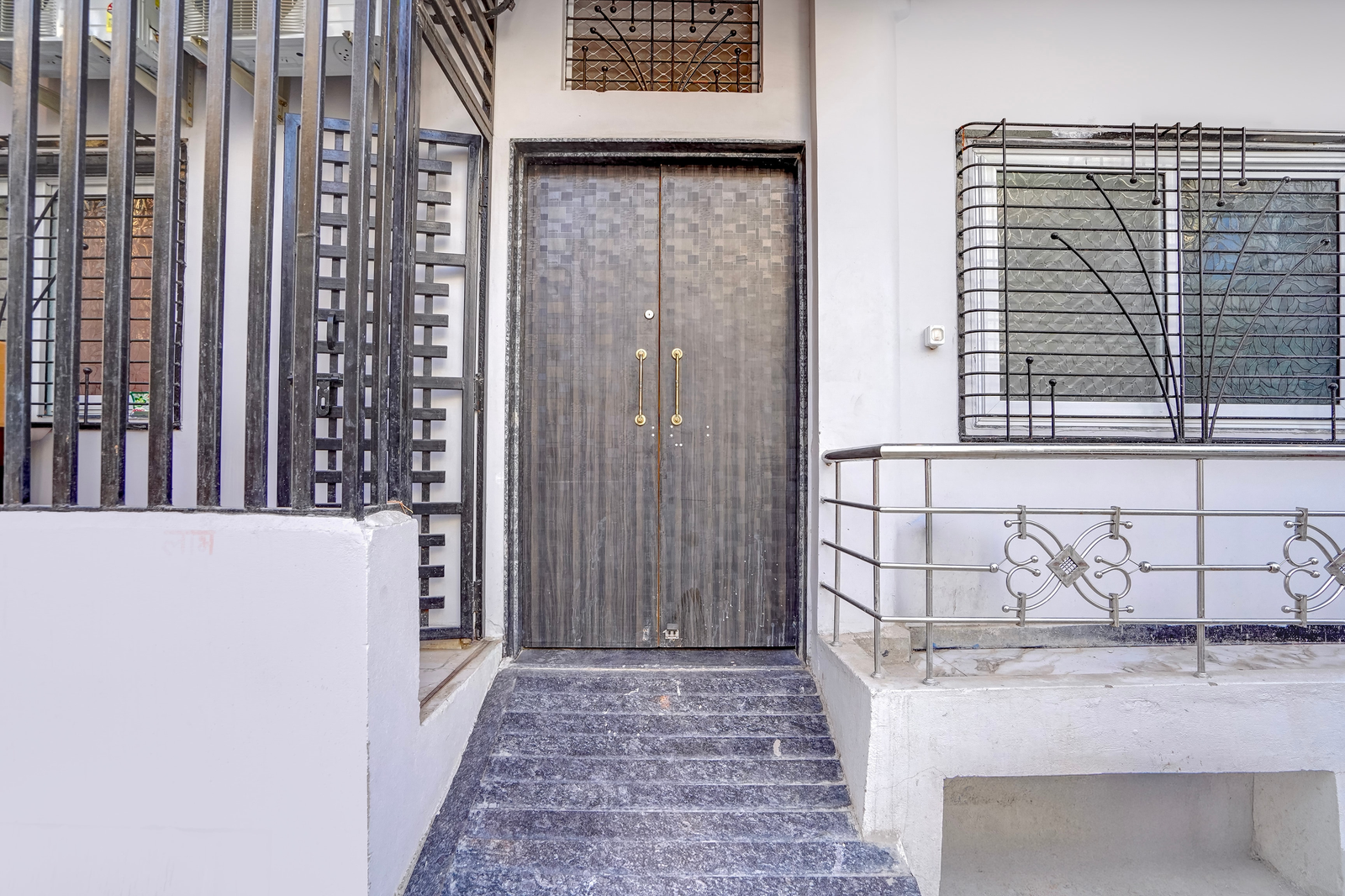 Super Townhouse Iskcon Temple Ujjain Formerly Hotel Ramashray Palace,,3 star