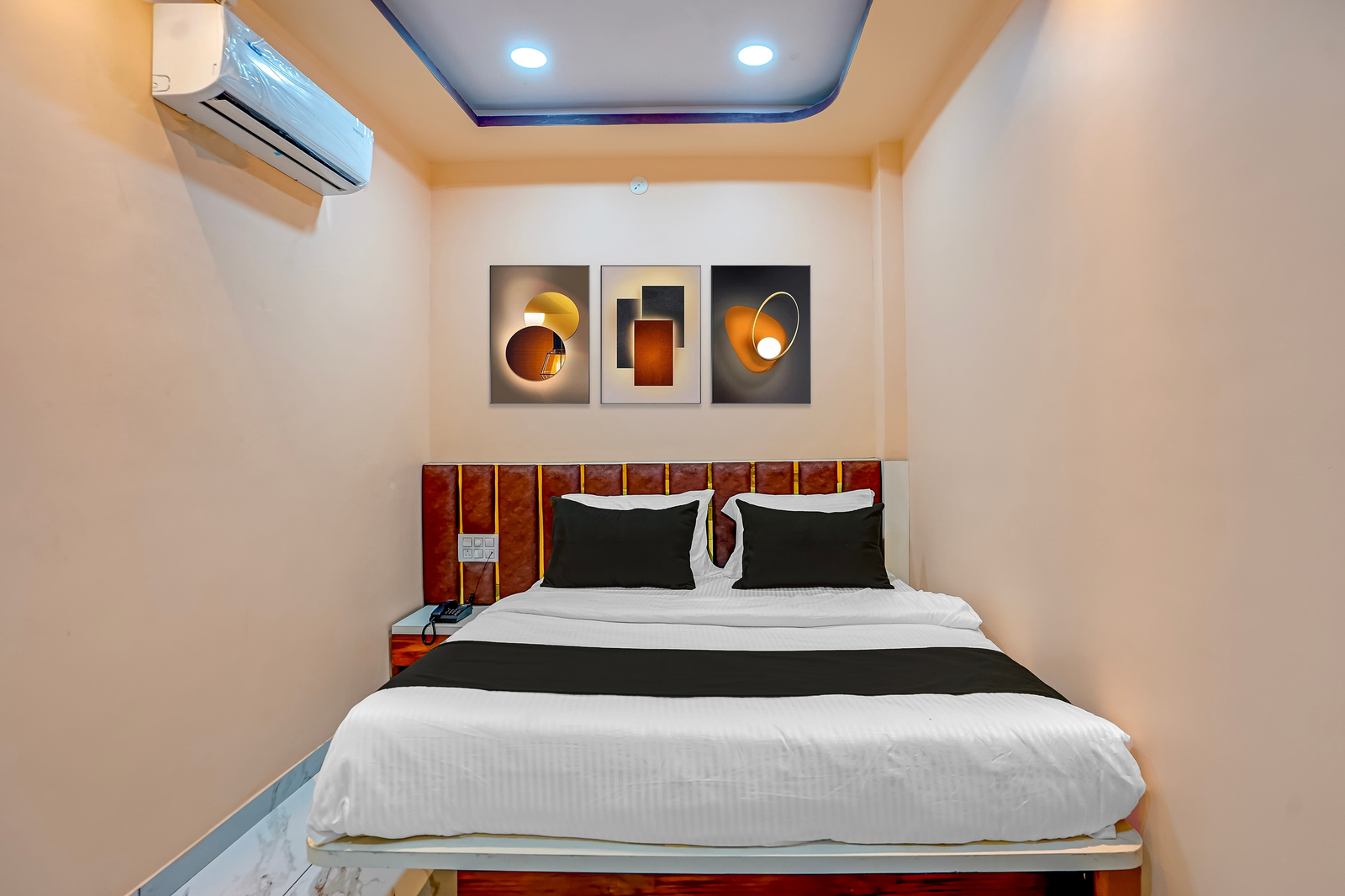super townhouse iskcon temple ujjain formerly hotel ramashray palace