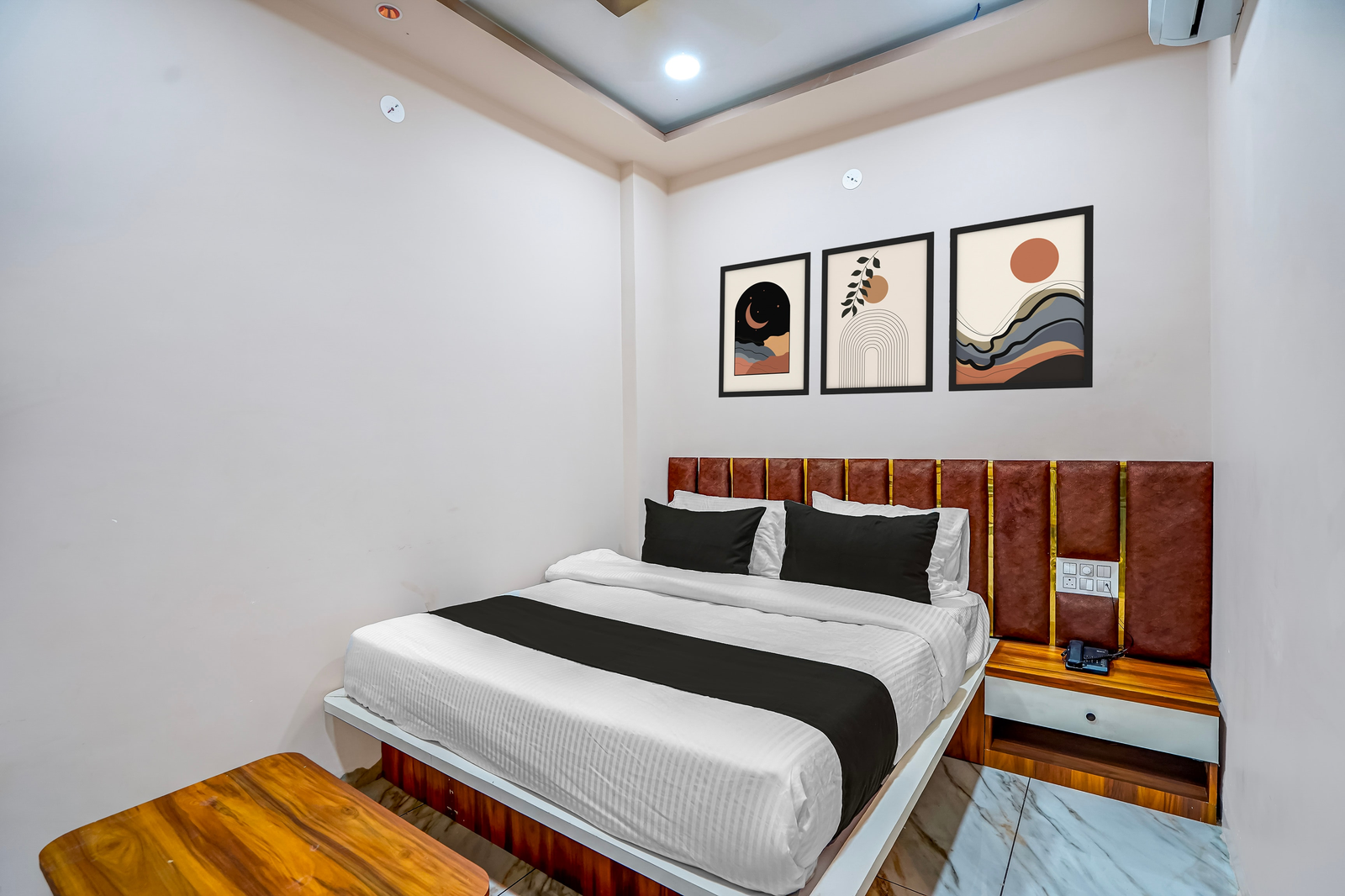 super townhouse iskcon temple ujjain formerly hotel ramashray palace