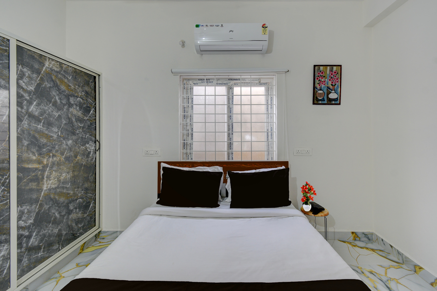 super hotel o gandimaisamma thalli temple formerly gn luxury suits