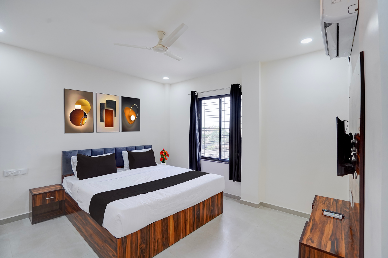 super hotel o godhni road nagpur