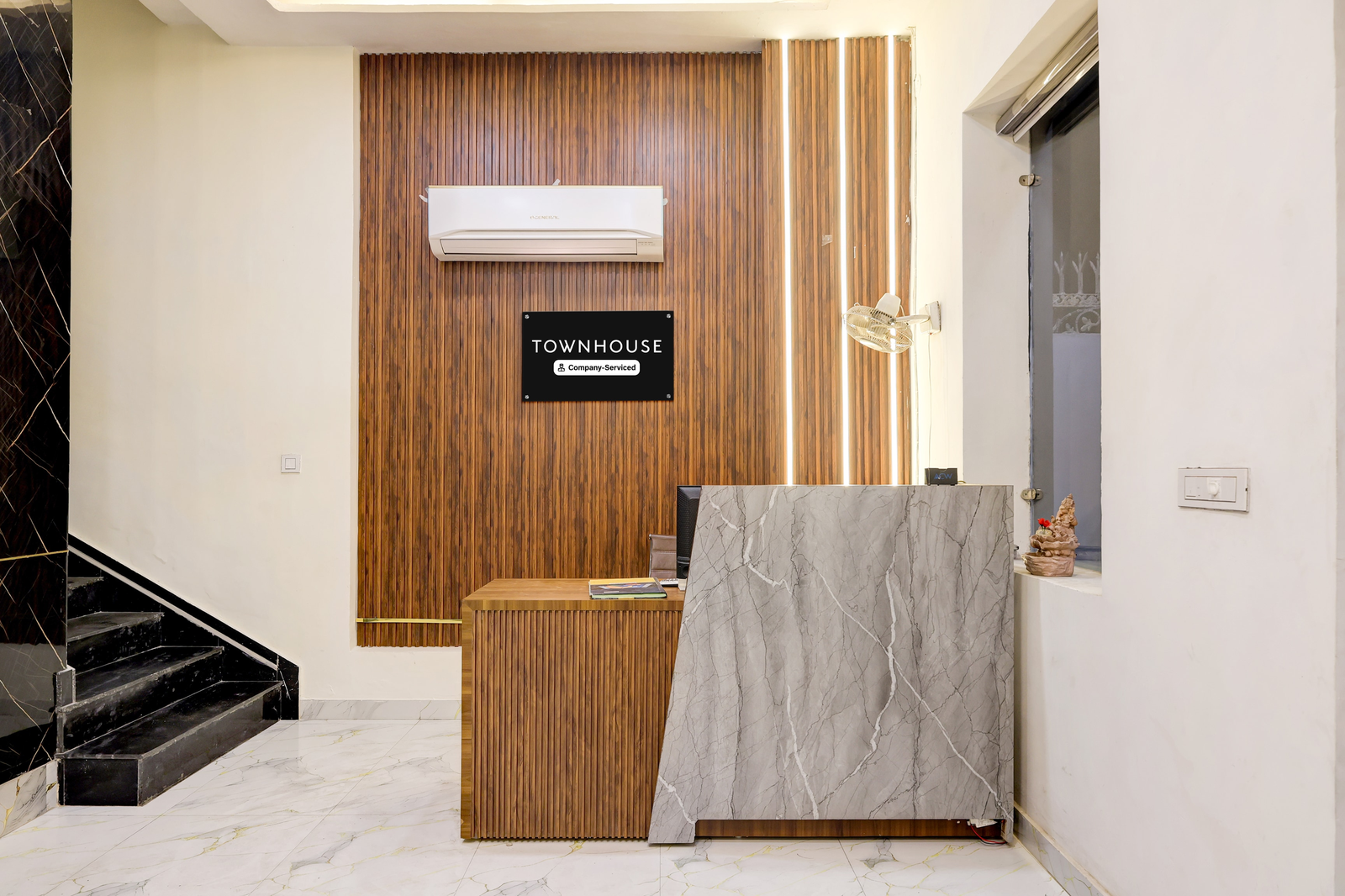 townhouse by oyo gt road amritsar near fortis hospital