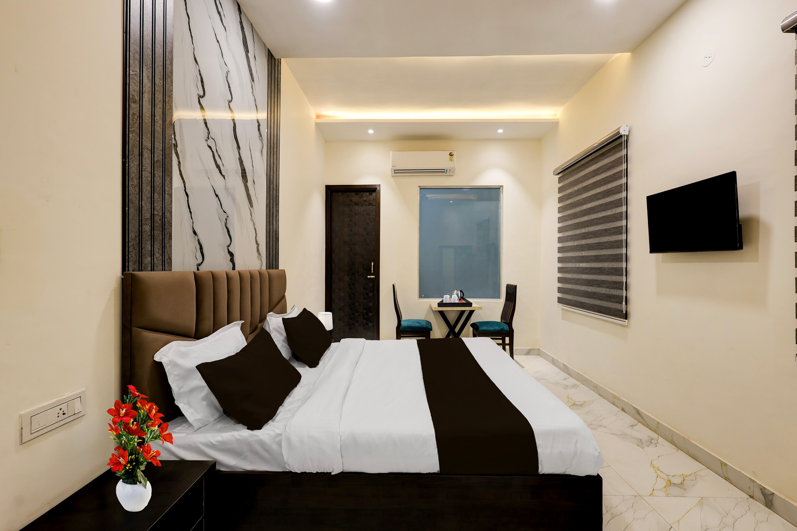 townhouse by oyo gt road amritsar near fortis hospital