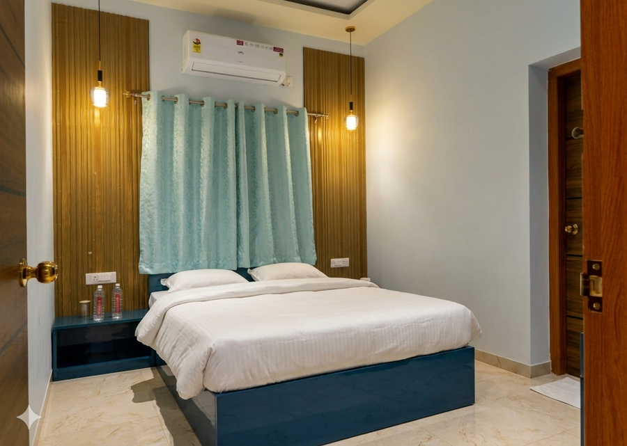 Raj Royal Hotel,,3 star