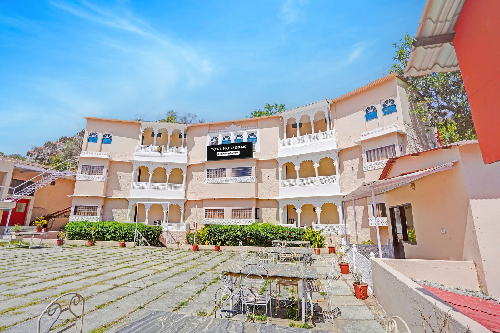 townhouse oak kumbhalgarh forest view formerly kumbhal castle