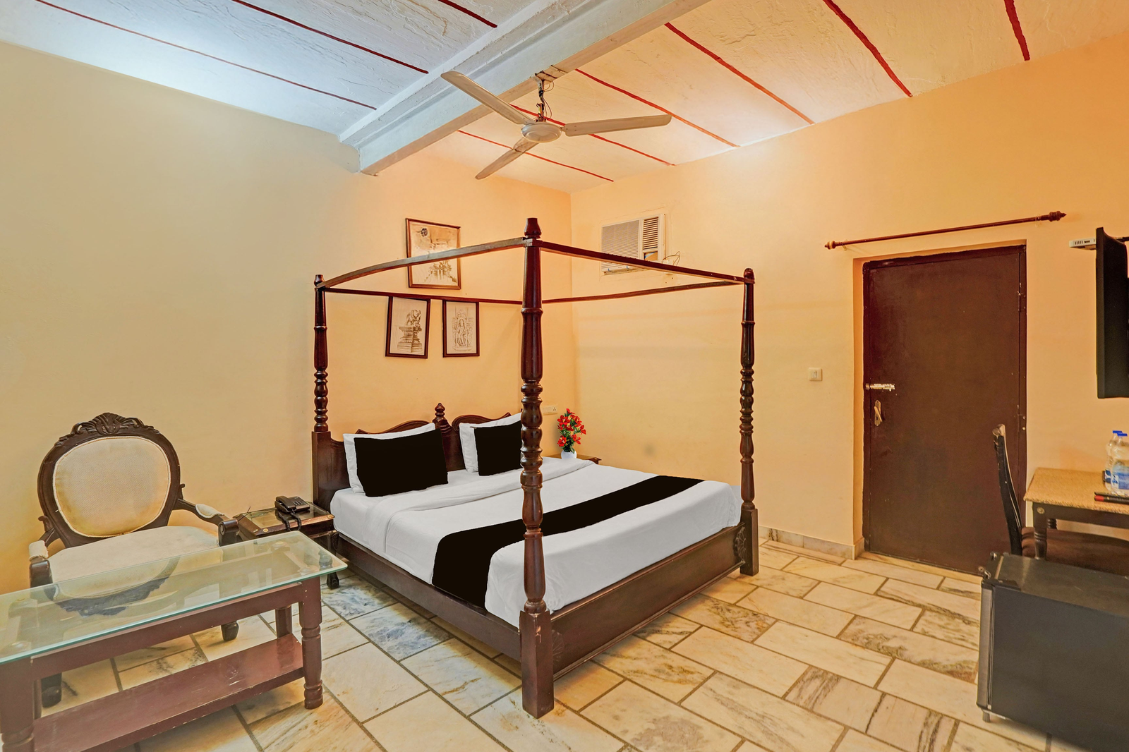 townhouse oak kumbhalgarh forest view formerly kumbhal castle