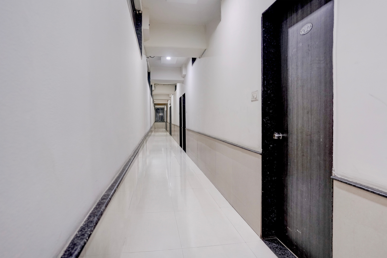 super hotel o kolhapur gate formerly tanwani lodging
